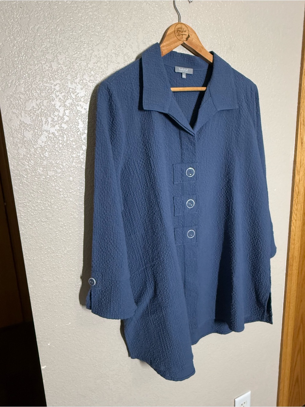 Habitat Crinkle Crepe Solid Patch Button Tunic Top - Picture 3 of 5